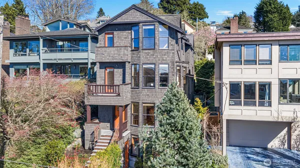 $2,095,000 | 1524 10th Avenue West, Seattle, WA 98119