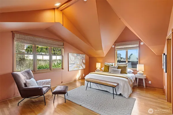 $2,095,000 | 1524 10th Avenue West, Seattle, WA 98119