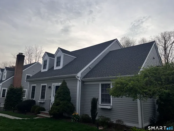 $910,000 | 121 Crosby Street, Unit 121, Fairfield, CT 06825