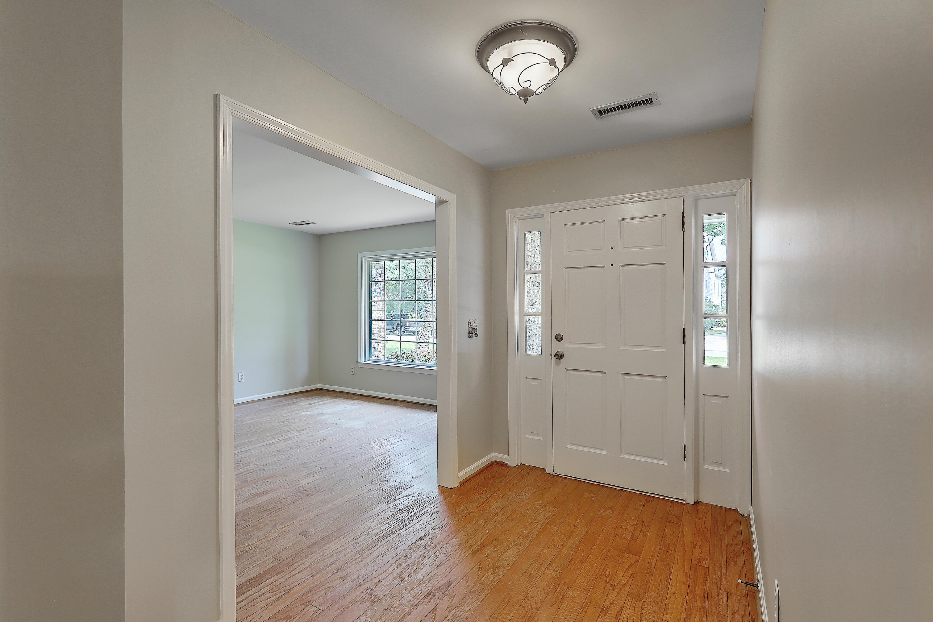 769 Beauregard Street Charleston, SC 29412 - Photo 6 of 28 769BeauregardFoyer