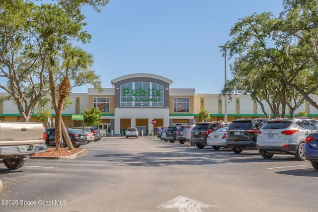 $545,000 | 158 West Court, Melbourne, FL 32904