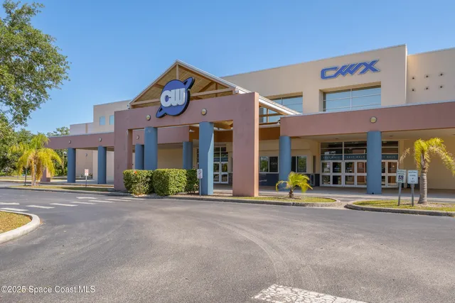 $545,000 | 158 West Court, Melbourne, FL 32904