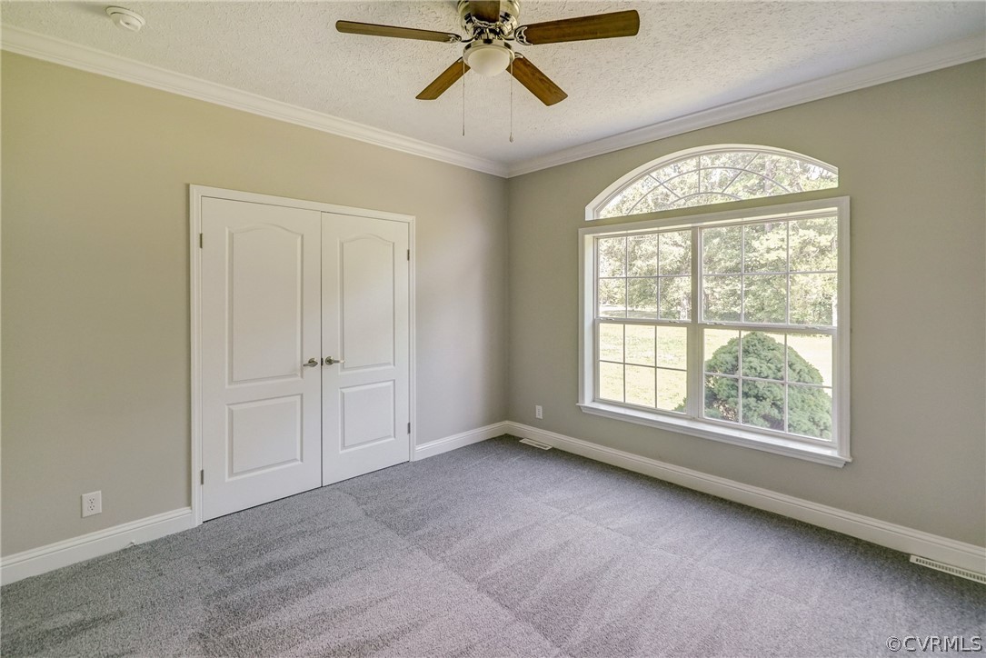 5017 Stage Junction Road Columbia, VA 23038 - Photo 23 of 43