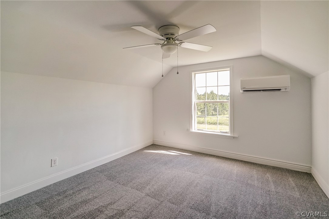 5017 Stage Junction Road Columbia, VA 23038 - Photo 31 of 43