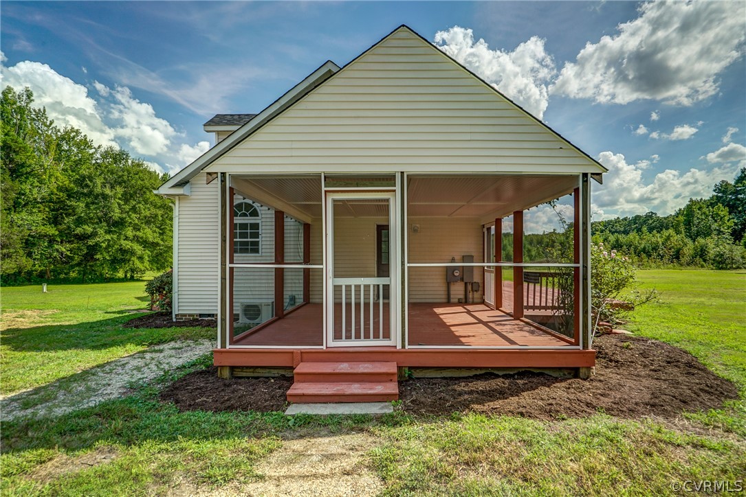 5017 Stage Junction Road Columbia, VA 23038 - Photo 36 of 43