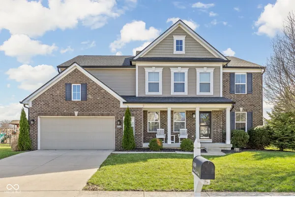 $450,000 | 1409 Berry Lake Way, Brownsburg, IN 46112