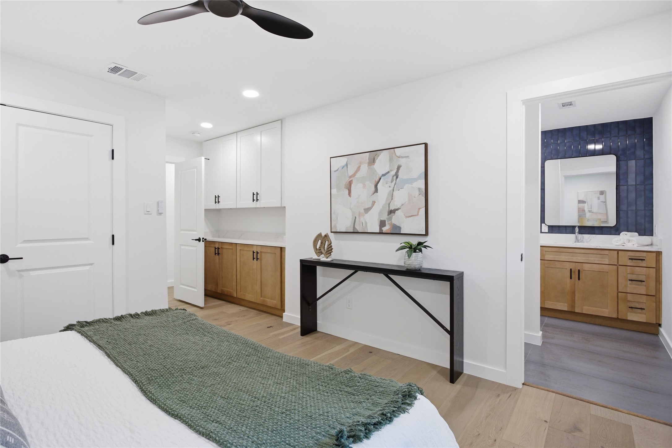 2110 Magazine Street Austin, TX 78727 - Photo 22 of 31
