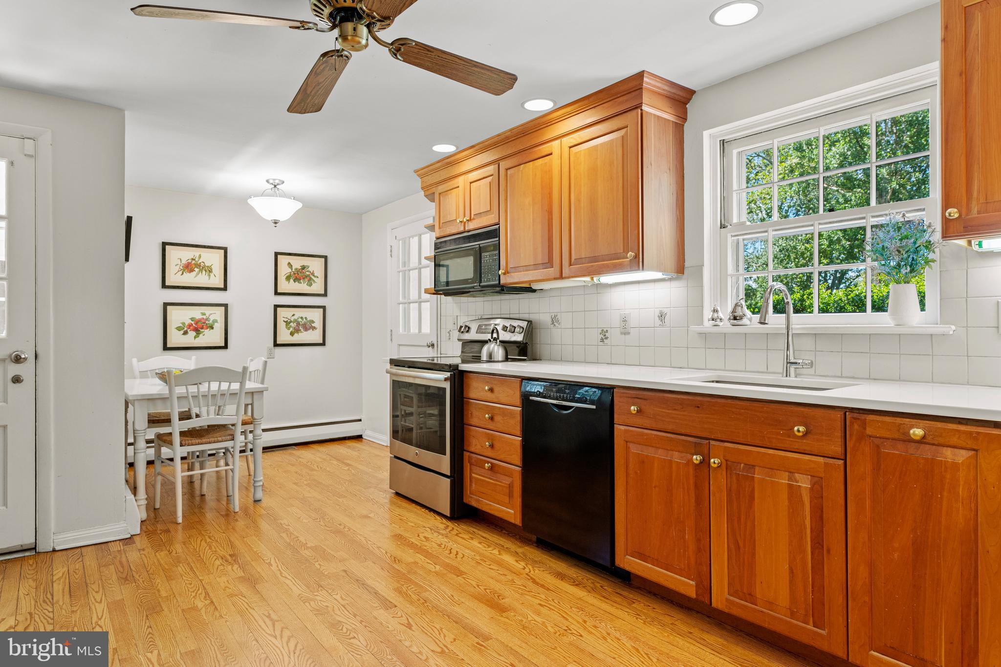622 Mount View Road Berwyn, PA 19312 - Photo 10 of 48 Kitchen