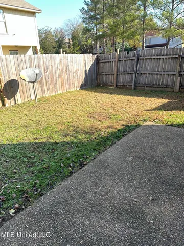 $1,175 | 2328 River Oaks Boulevard, Jackson, MS 39211