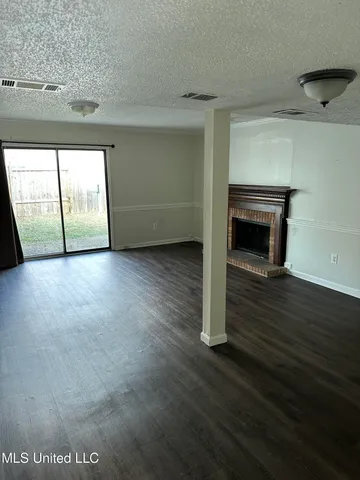 $1,175 | 2328 River Oaks Boulevard, Jackson, MS 39211