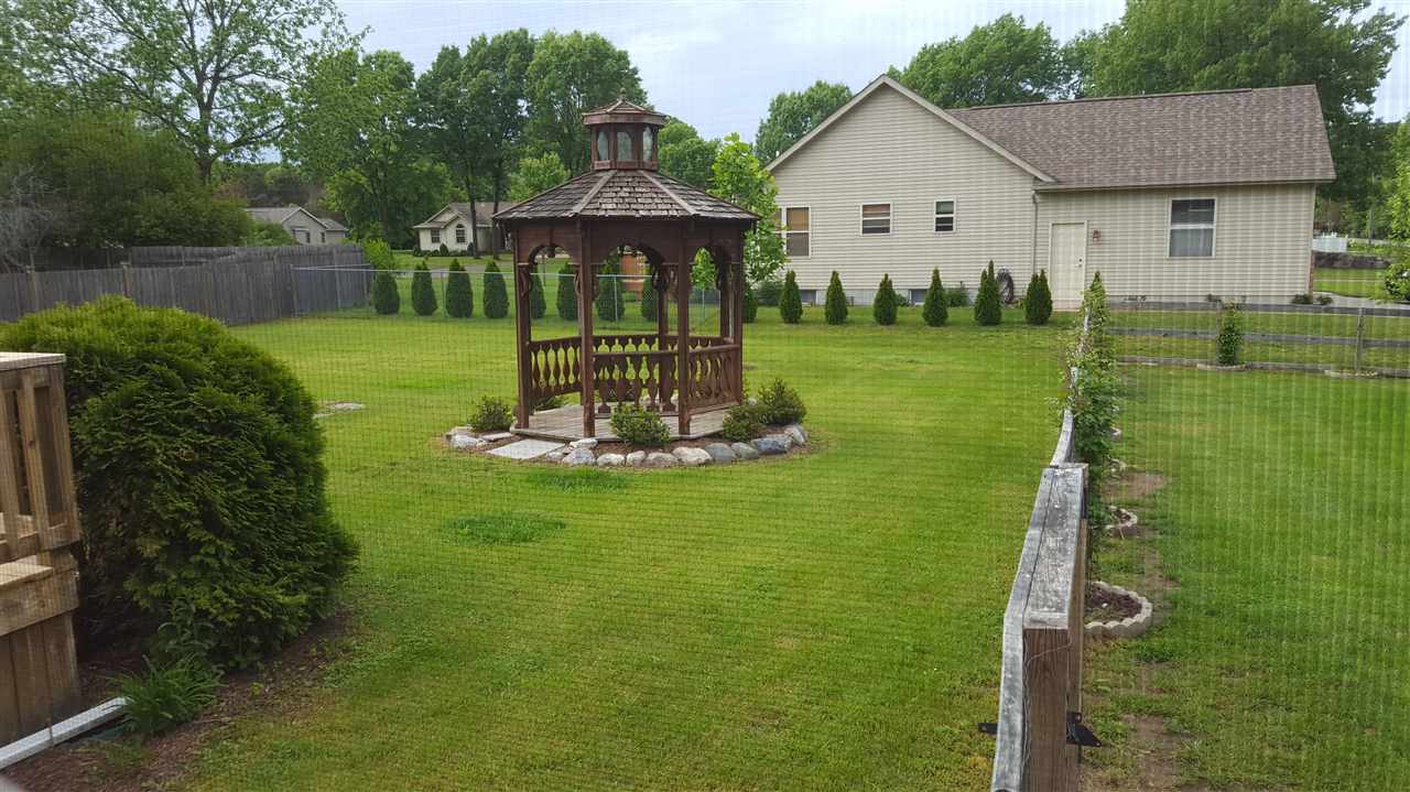 9272 West Stanley Road Flushing, MI 48433 - Photo 30 of 34 31382670-29.JPG