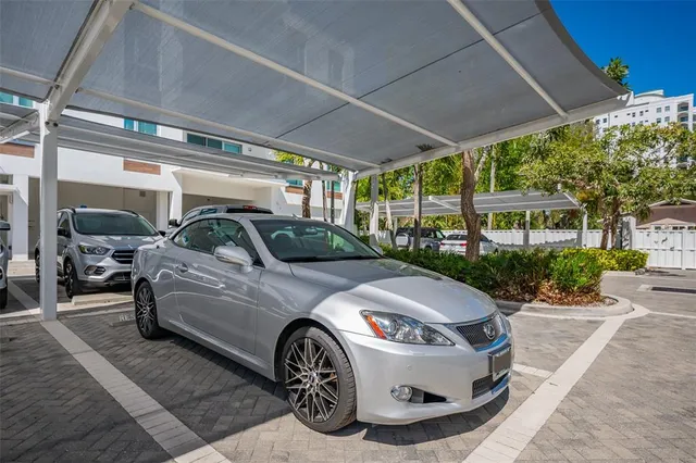 $1,135,000 | 635 South Orange Avenue, Unit 404, Sarasota, FL 34236