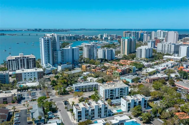 $1,135,000 | 635 South Orange Avenue, Unit 404, Sarasota, FL 34236