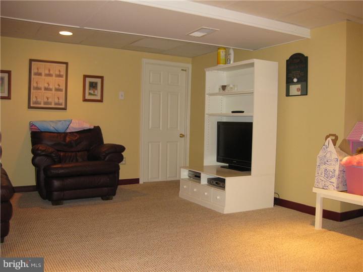 529 Righters Mill Road Penn Valley, PA 19072 - Photo 22 of 25 Family Room