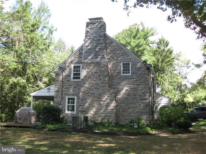 529 Righters Mill Road Penn Valley, PA 19072 - Photo 6 of 25 Exterior Side