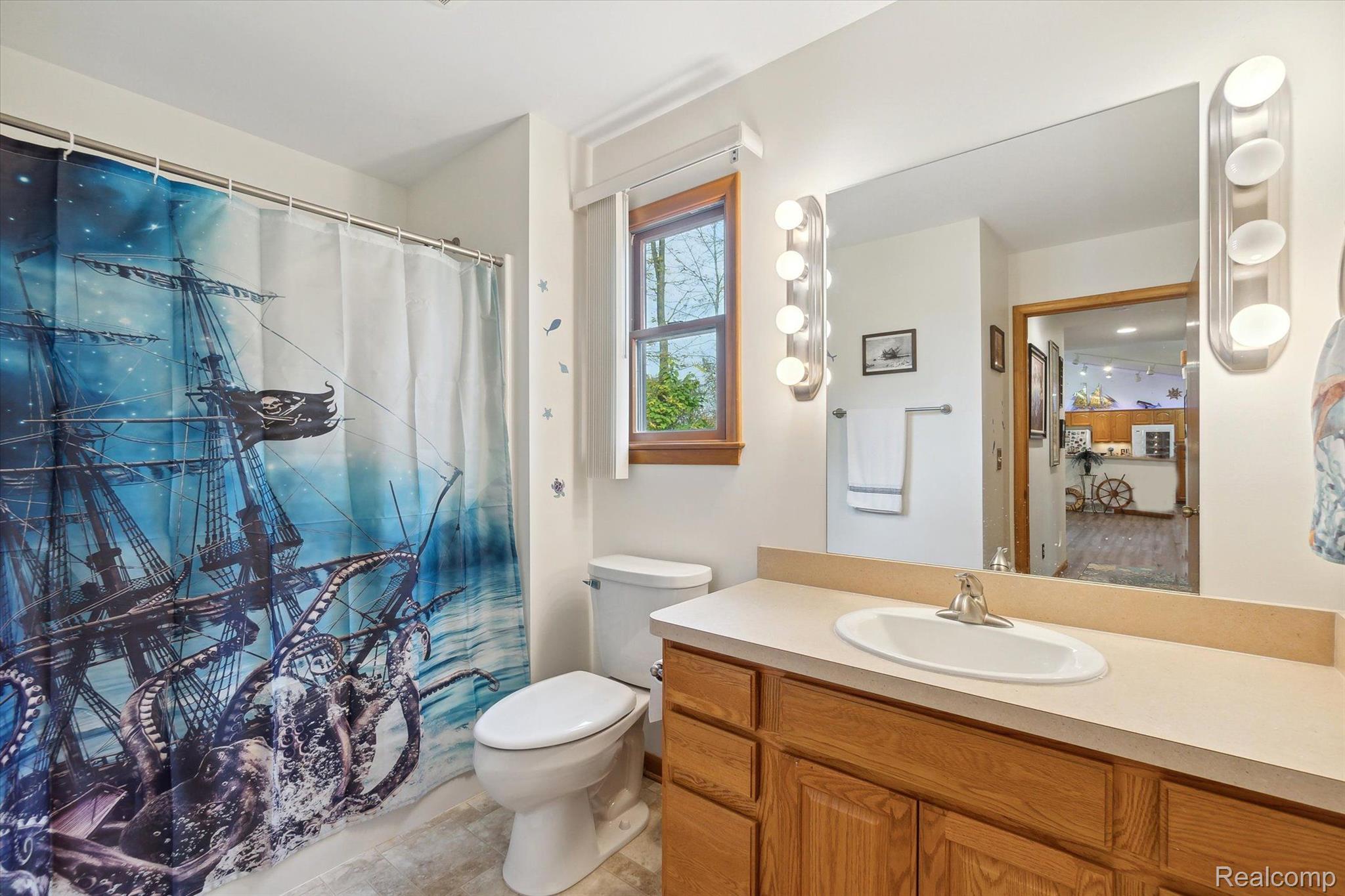 11202 Fenton Road Fenton, MI 48430 - Photo 18 of 38 Gallery Image 18