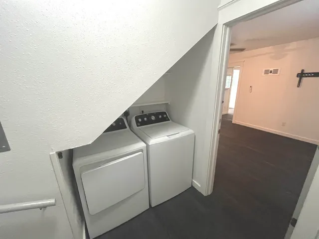 $975 | 685 South Waukeenah Street, Unit B, Monticello, FL 32344