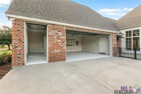 $485,000 | 35352 Oak Haven Avenue, Geismar, LA 70734