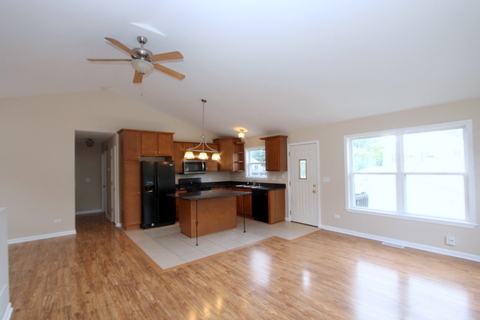 6617 Briarwood Drive Crystal Lake, IL 60014 - Photo 6 of 14