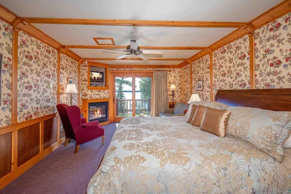 $2,150,000 | 89405 Jack Pine Road, Cornucopia, WI 54827