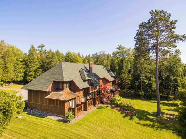 $2,250,000 | 89405 Jack Pine Road, Cornucopia, WI 54827