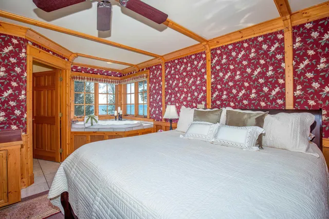 $2,250,000 | 89405 Jack Pine Road, Cornucopia, WI 54827