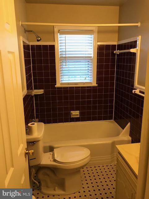 7914 Livingston Road Oxon Hill, MD 20745 - Photo 14 of 30 Bath
