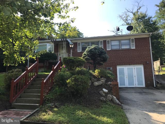 7914 Livingston Road Oxon Hill, MD 20745 - Photo 3 of 30 Exterior (Front)