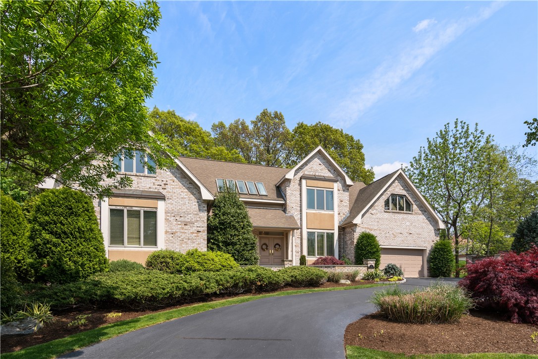 7 Oak Tree Lane Cranston, RI 02920 - Photo 1 of 32
