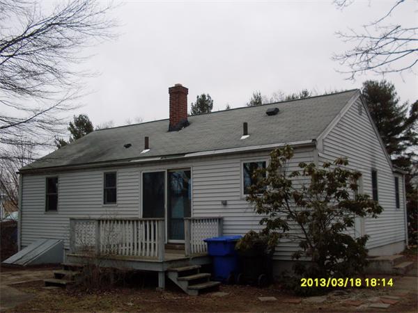 115 Cherokee Drive Springfield, MA 01109 - Photo 3 of 12 Gallery Image 3