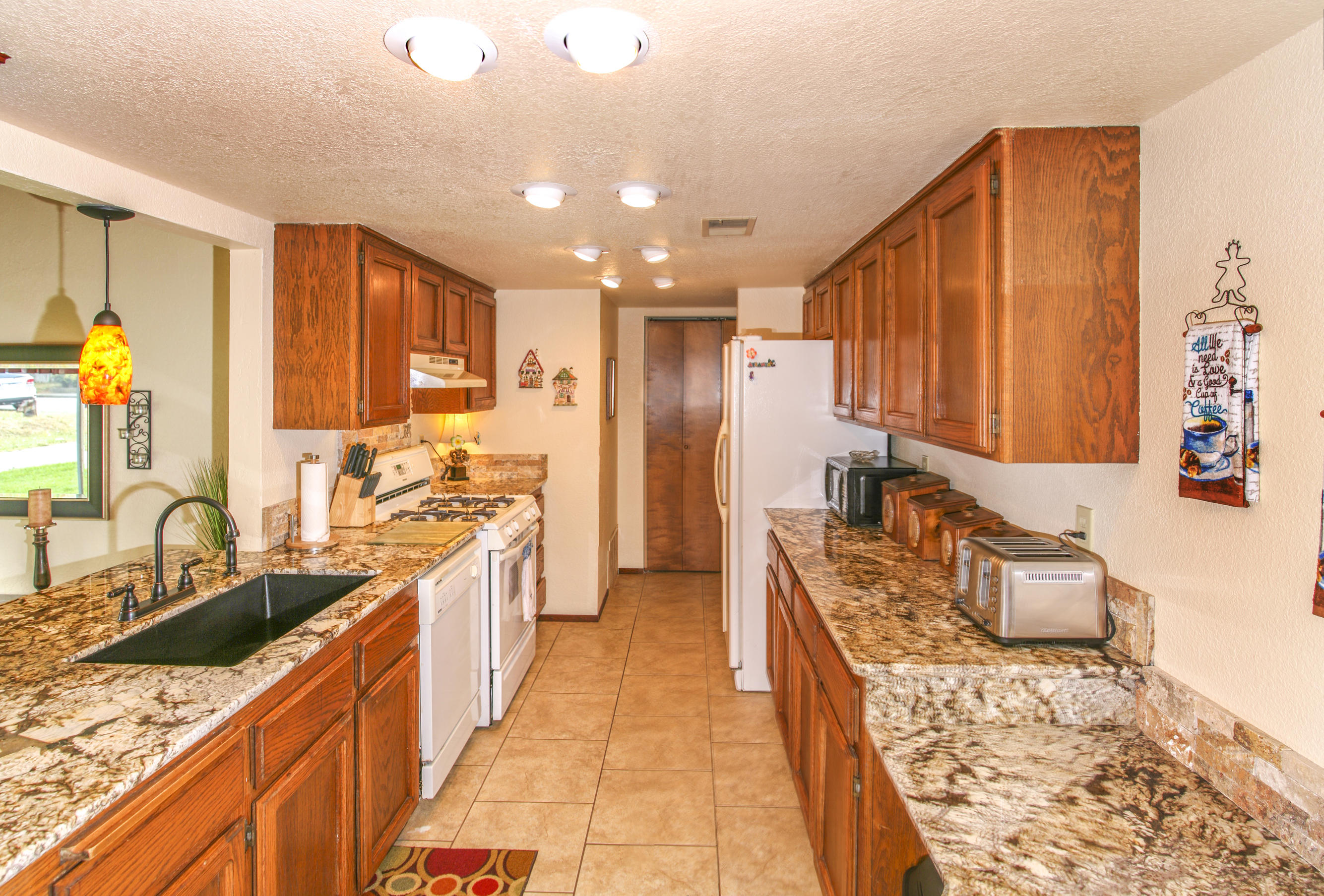 4584 Campton Road Eureka, CA 95503 - Photo 21 of 50