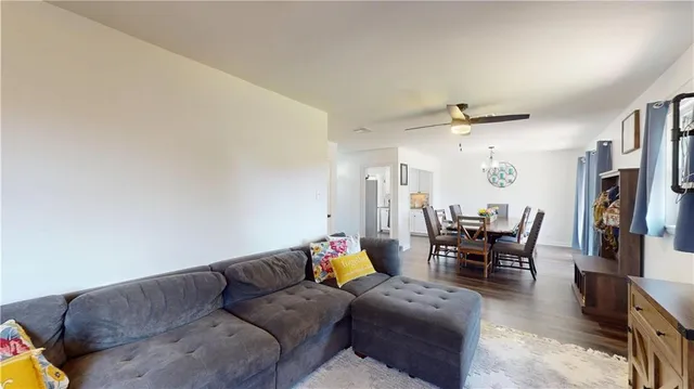 $300,000 | 2104 Frankel Avenue, Metairie, LA 70003