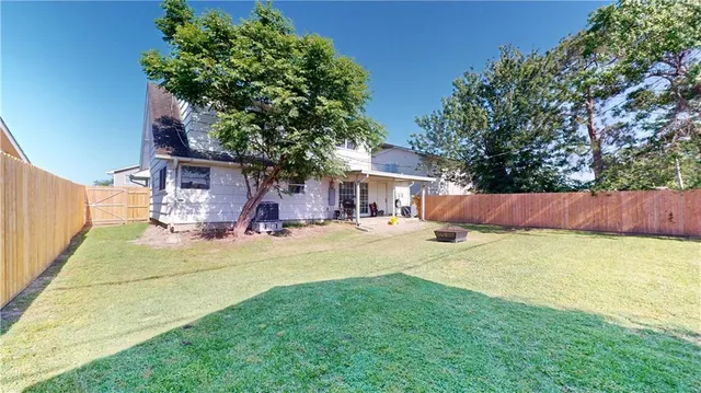 $300,000 | 2104 Frankel Avenue, Metairie, LA 70003