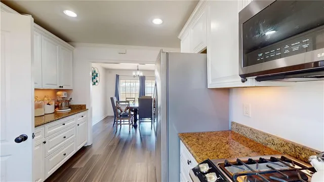 $300,000 | 2104 Frankel Avenue, Metairie, LA 70003