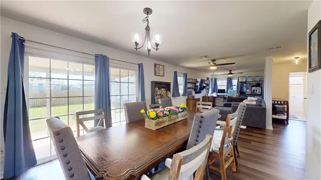 $300,000 | 2104 Frankel Avenue, Metairie, LA 70003