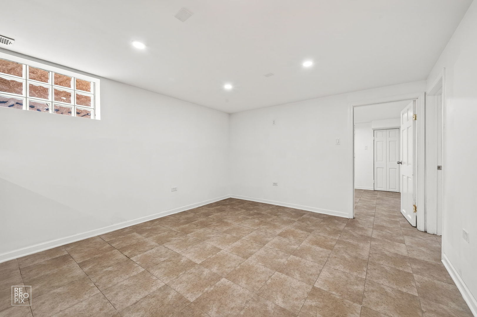 4143 West Marquette Road Chicago, IL 60629 - Photo 16 of 22