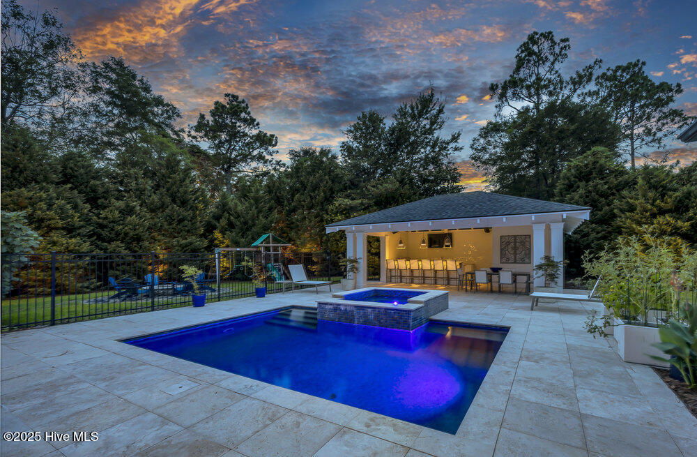 1920 Hillsboro Road Wilmington, NC 28403 - Photo 2 of 69 img_4128_986