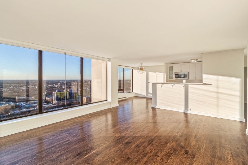 5445 North Sheridan Road, Unit 2815 Chicago, IL 60640 - Photo 18 of 28