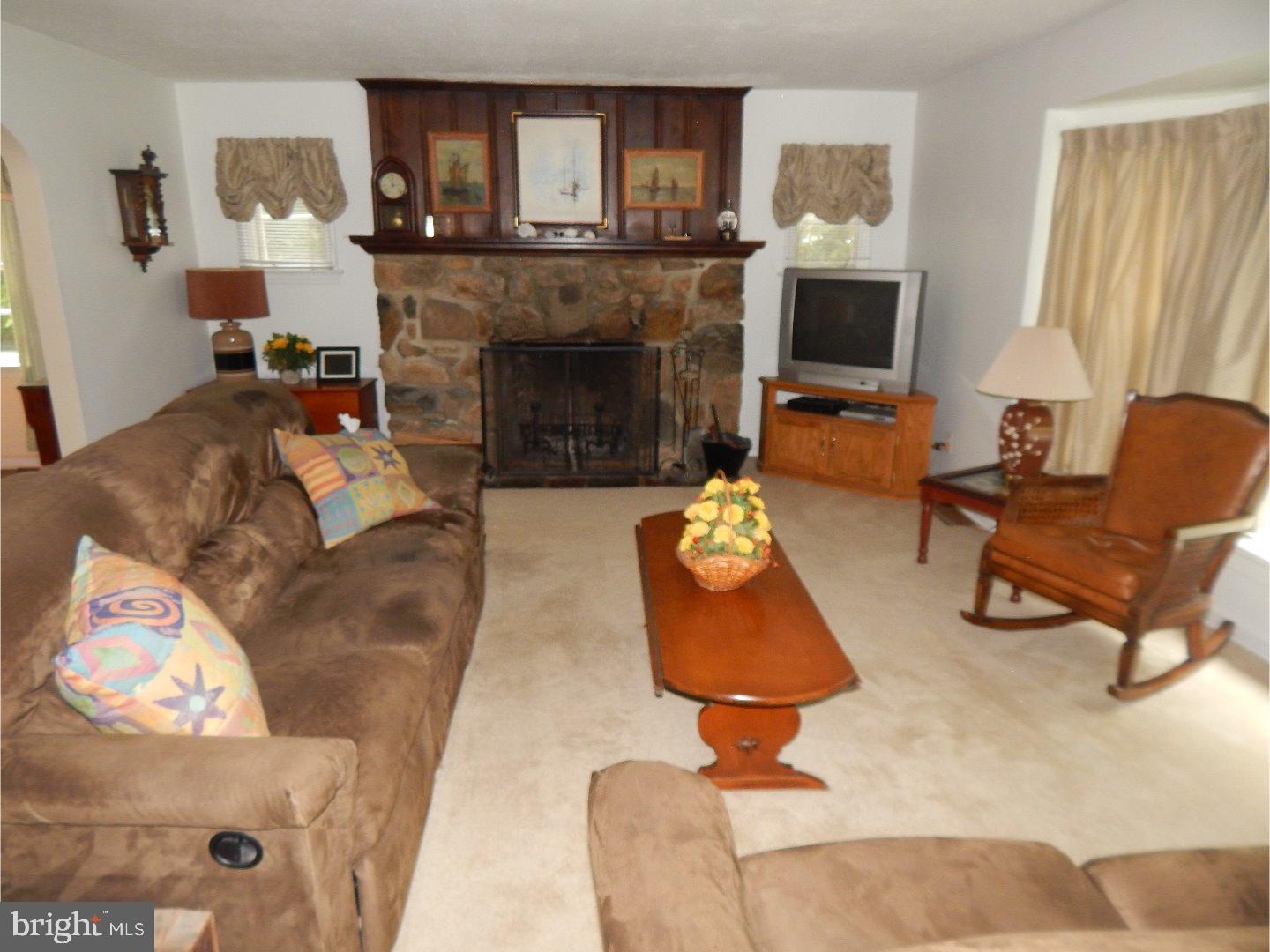 1216 Bleim Road Pottstown, PA 19464 - Photo 5 of 13 Gallery Image 5