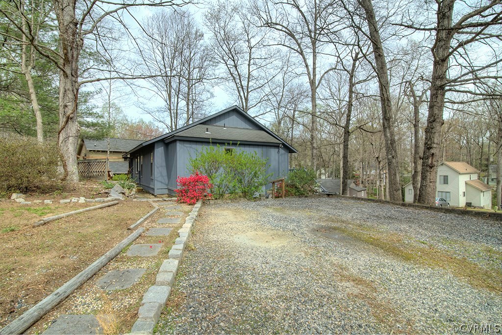 1458 Lockett Ridge Road Midlothian, VA 23114 - Photo 23 of 29 Gallery Image 23