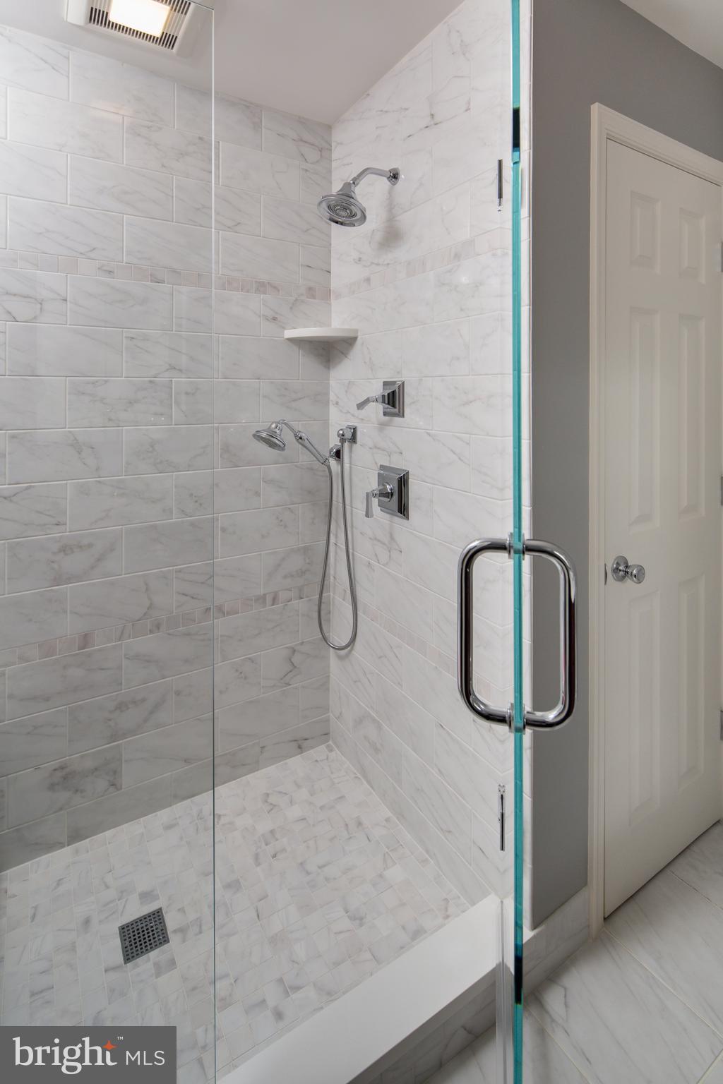 415 Round Hill Road Wayne, PA 19087 - Photo 24 of 37 Hall Bathroom.