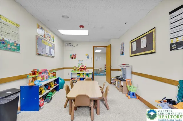 $375,000 | 780 Claremont Avenue, Tamaqua, PA 18252