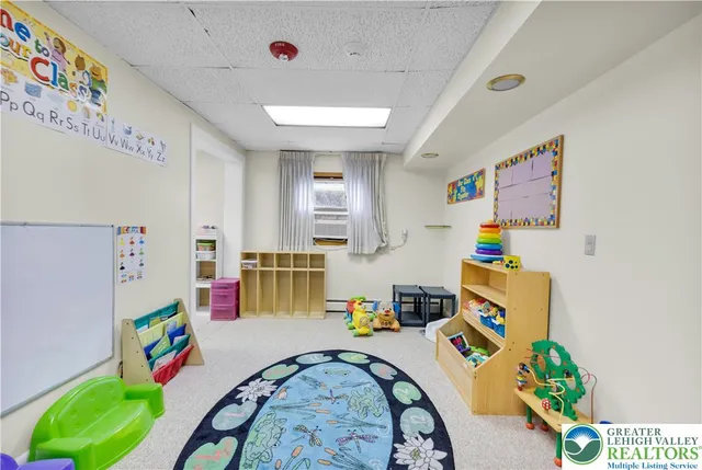 $375,000 | 780 Claremont Avenue, Tamaqua, PA 18252