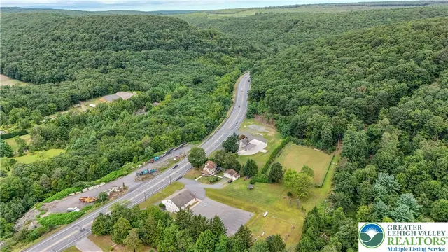 $375,000 | 780 Claremont Avenue, Tamaqua, PA 18252