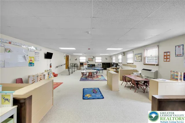 $375,000 | 780 Claremont Avenue, Tamaqua, PA 18252