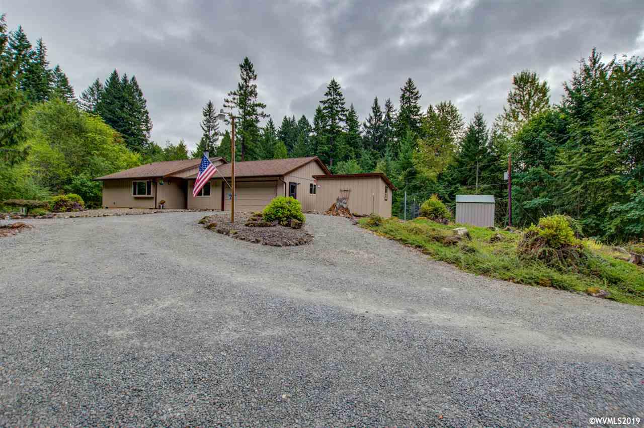 28087 South Lost Canyon Road Mulino, OR 97042 - Photo 2 of 33 Gallery Image 2