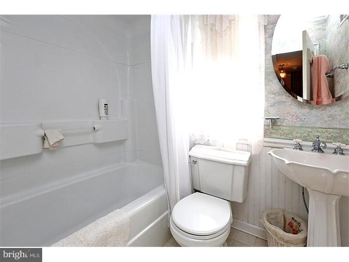 1415 Mauck Road Blue Bell, PA 19422 - Photo 21 of 24 Gallery Image 21