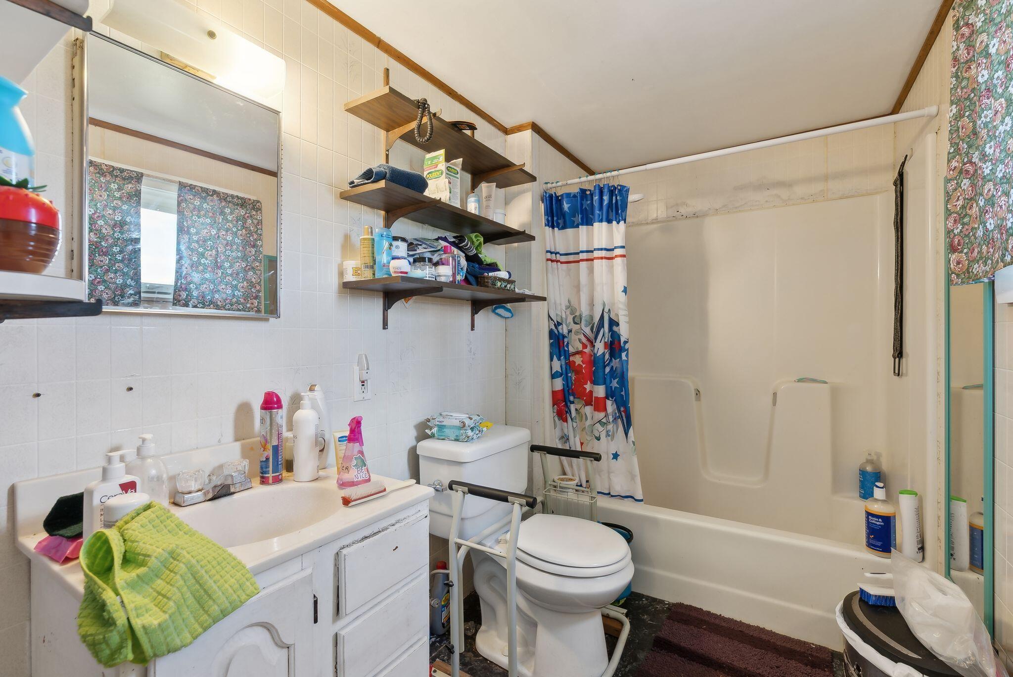 124 North Hatch Hill Road Greene, ME 04236 - Photo 20 of 43 DSC05930