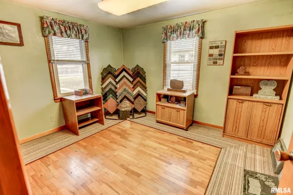 $73,900 | 417 North Cheney Street, Taylorville, IL 62568