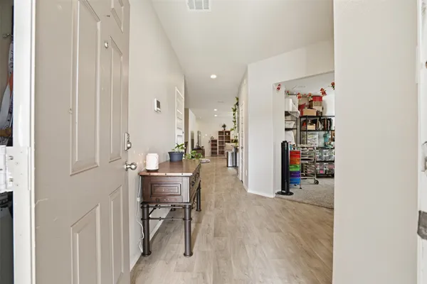 $2,700 | 11016 33rd Avenue North, Texas City, TX 77591